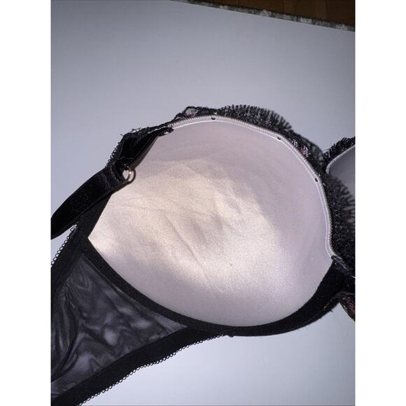 Victoria’s Secret Very Sexy Push Up Bra Black Embroidered Floral Size 36DD - Picture 5 of 5